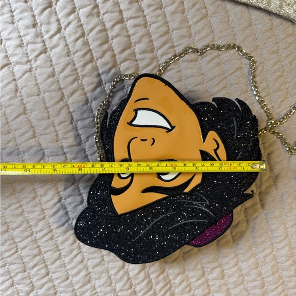 Danielle Nicole Disney Aladdin Crossbody Bag Purse - Picture 8 of 8